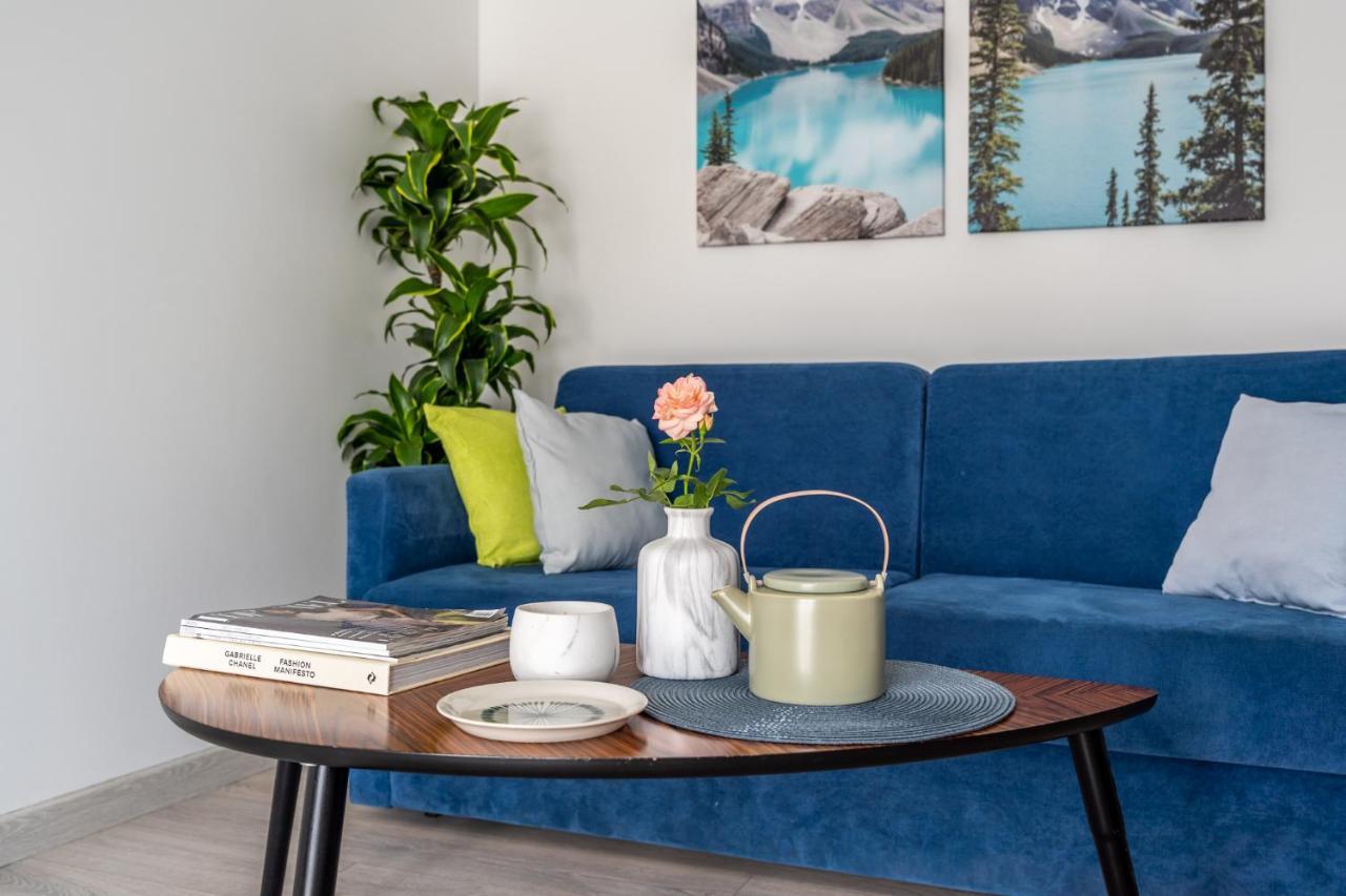 리가 Family Garden House With Free Private Parking & Playground 빌라 외부 사진