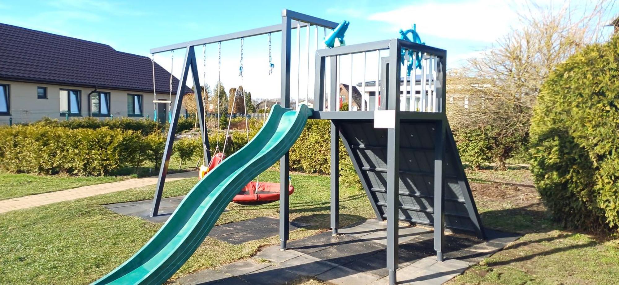 리가 Family Garden House With Free Private Parking & Playground 빌라 외부 사진
